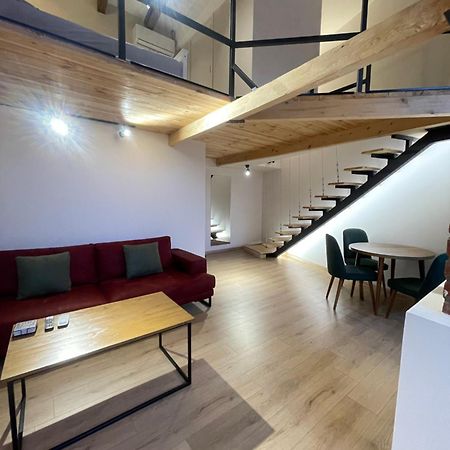 Midamo Orbeliani Appartement Tbilisi Buitenkant foto