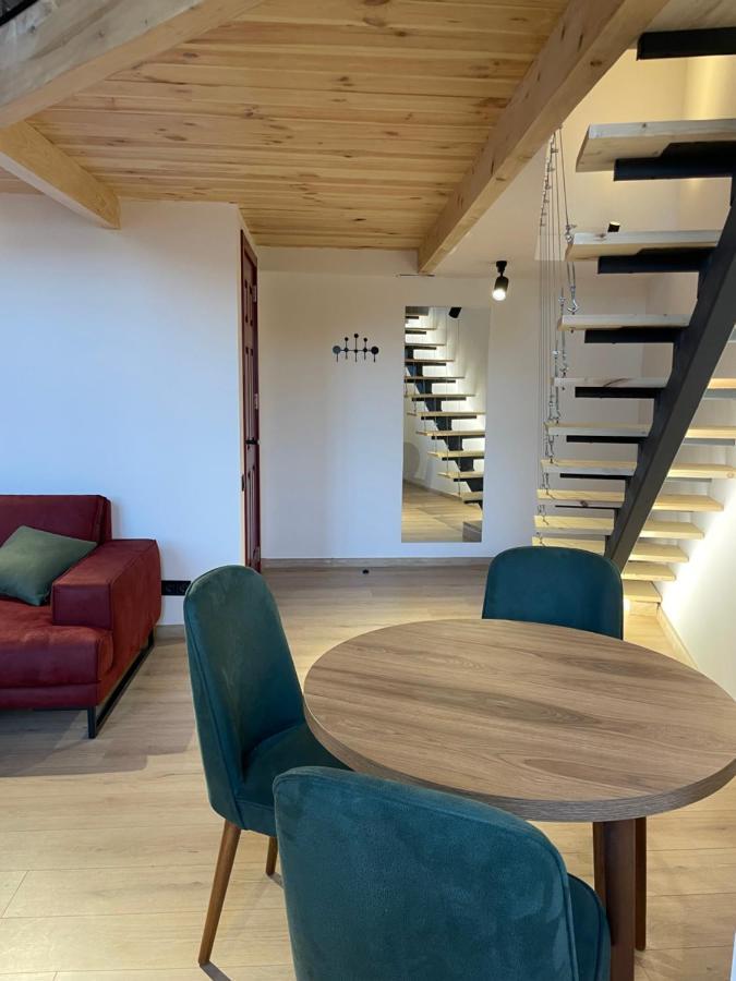 Midamo Orbeliani Appartement Tbilisi Buitenkant foto